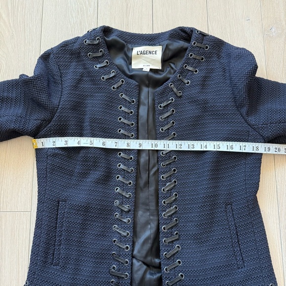 L’AGENCE Devereux Women's Navy Blue Lace-Up Bouclé Blazer Jacket Size 8 - Picture 5 of 12